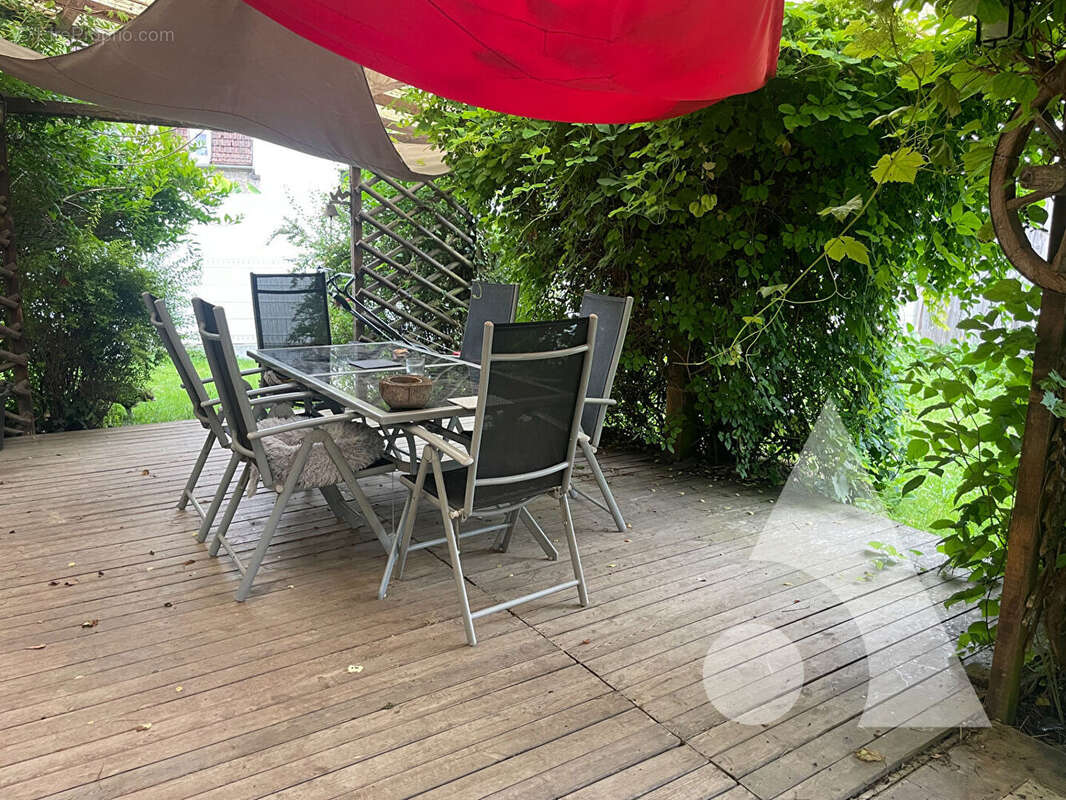 Longère en pierres 4 chambres avec jardin - photo 13