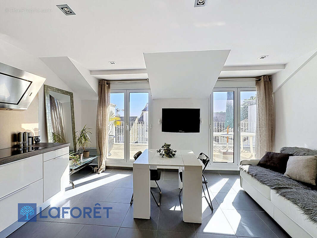 Appartement à ARPAJON