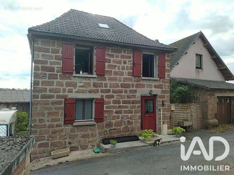 Photo 1 - Maison à SAINT-AULAIRE
