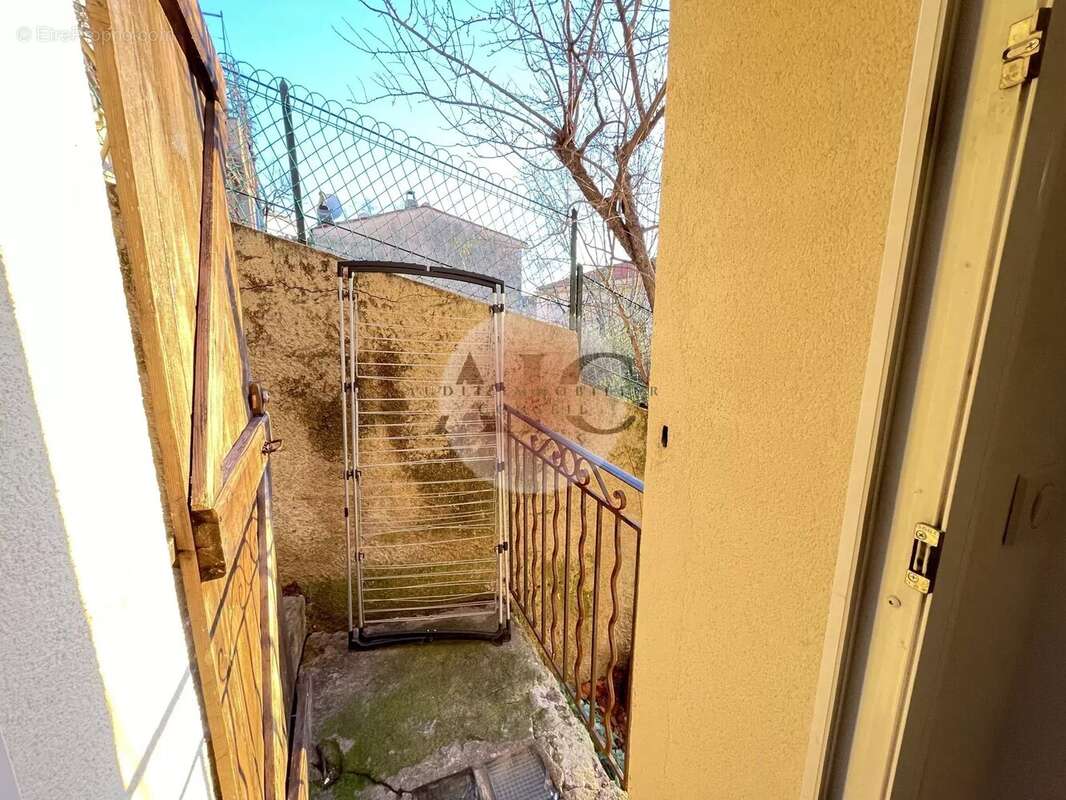 Appartement à CALLIAN