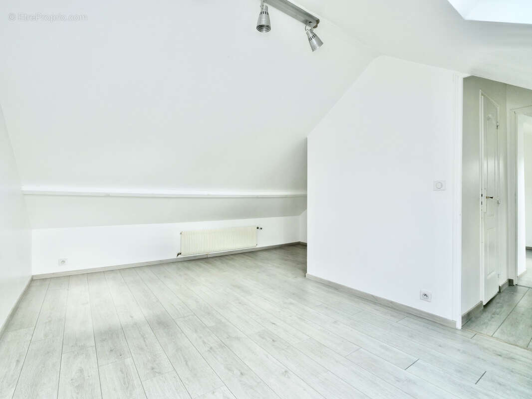 Maison 137 m² à Samoreau  - photo 8