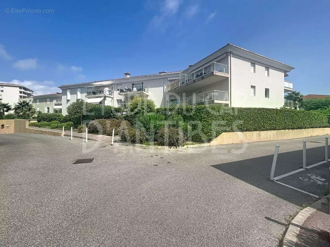 Appartement Vente Antibes Les Pins - photo 5