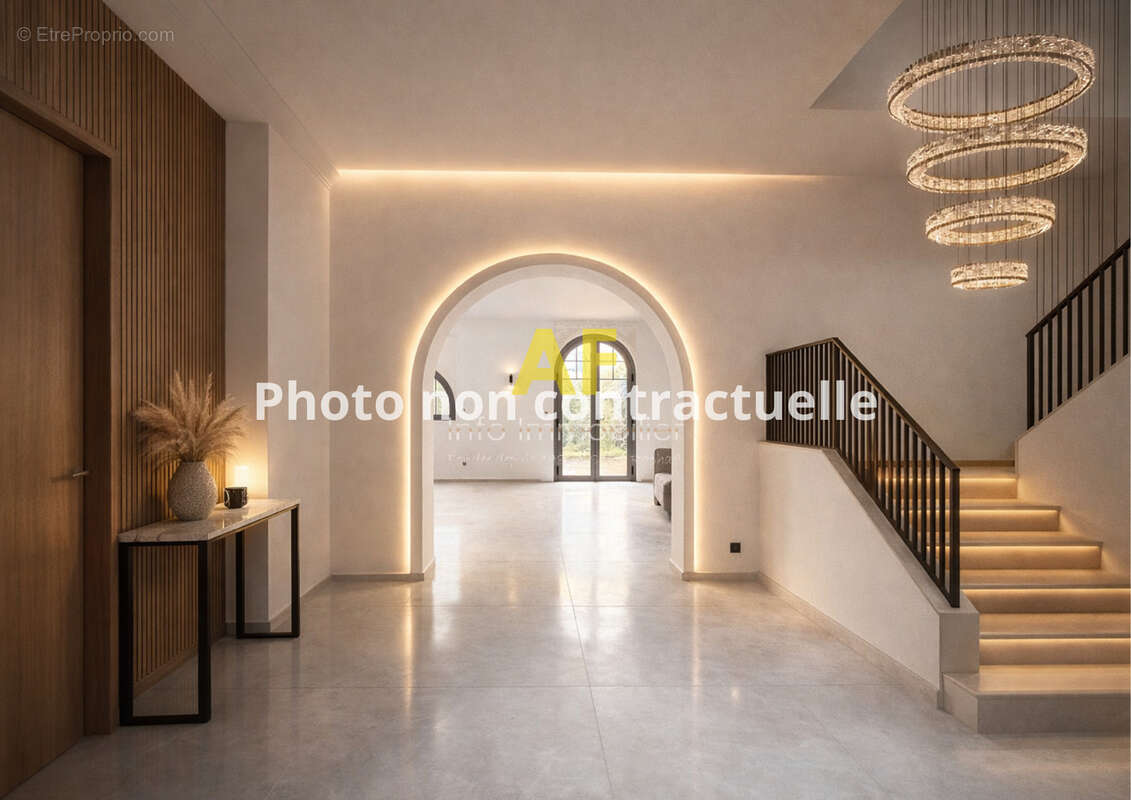 Maison à SAINT-RAPHAEL