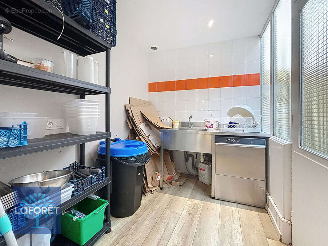 Maison à LOUVIGNE-DU-DESERT