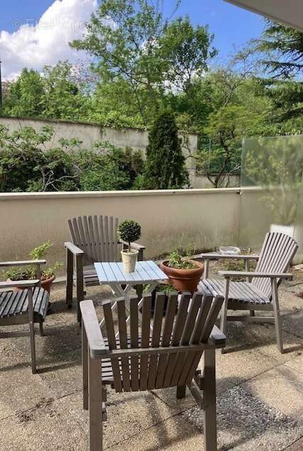 Appartement à PARIS-12E