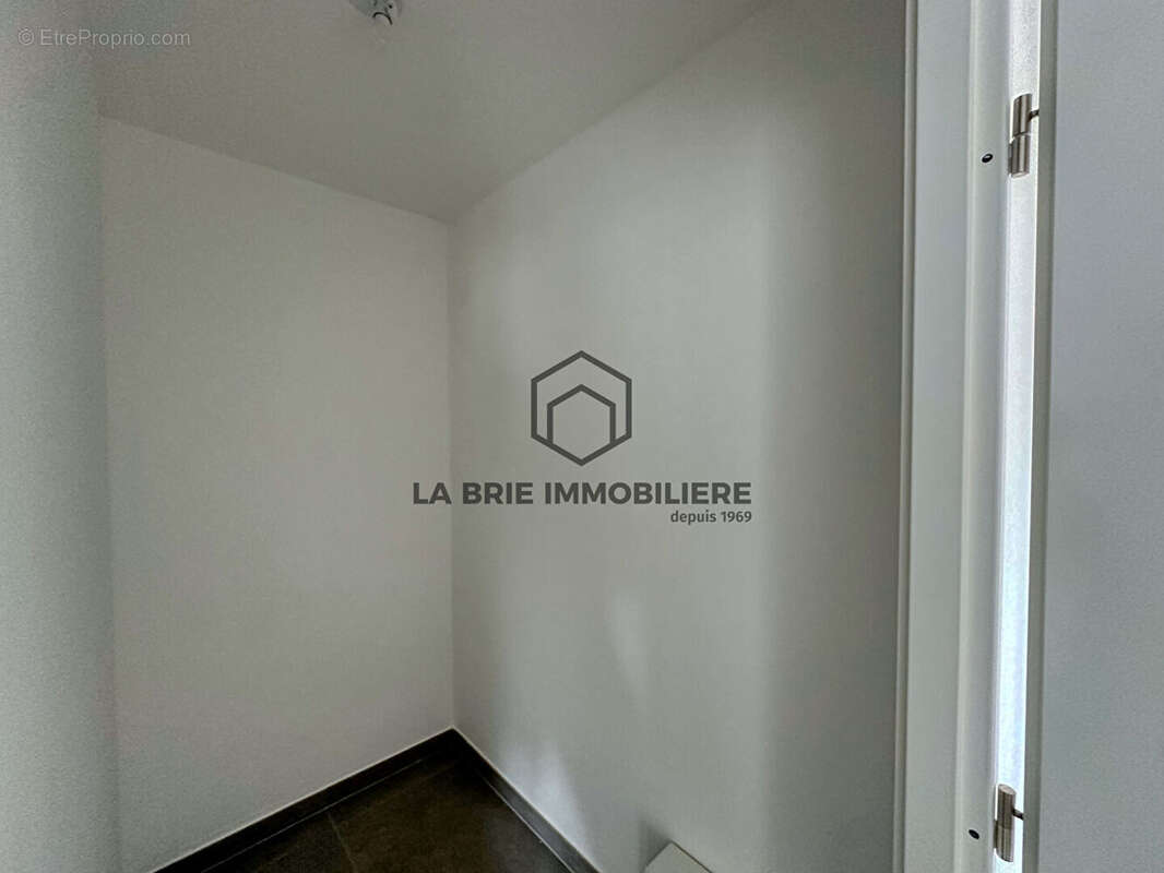 Appartement à VILLIERS-SUR-MARNE