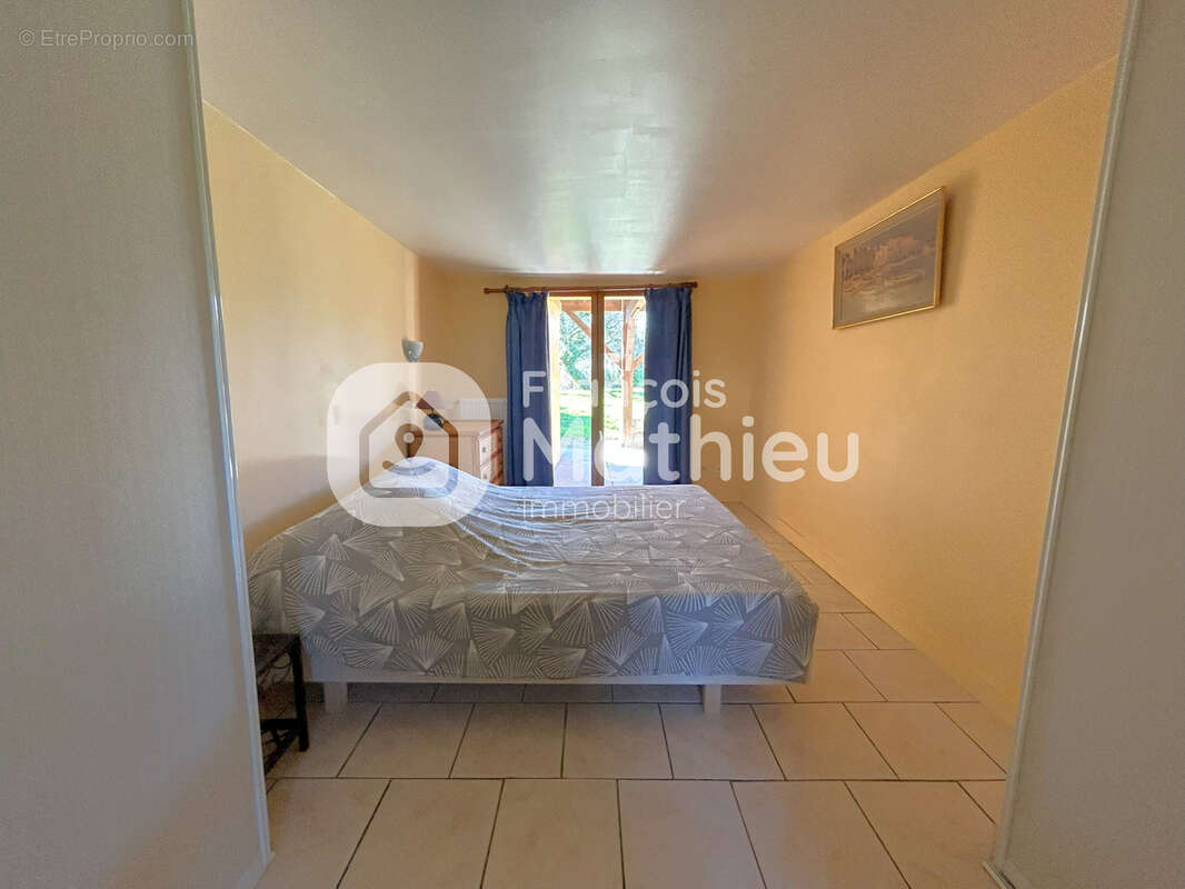 Maison à SAINT-TRIVIER-SUR-MOIGNANS