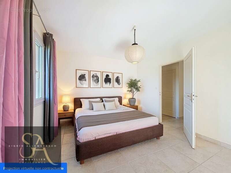 Maison à CARLA-BAYLE