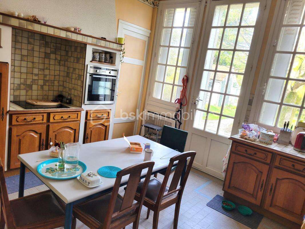 Maison à LES ORMES
