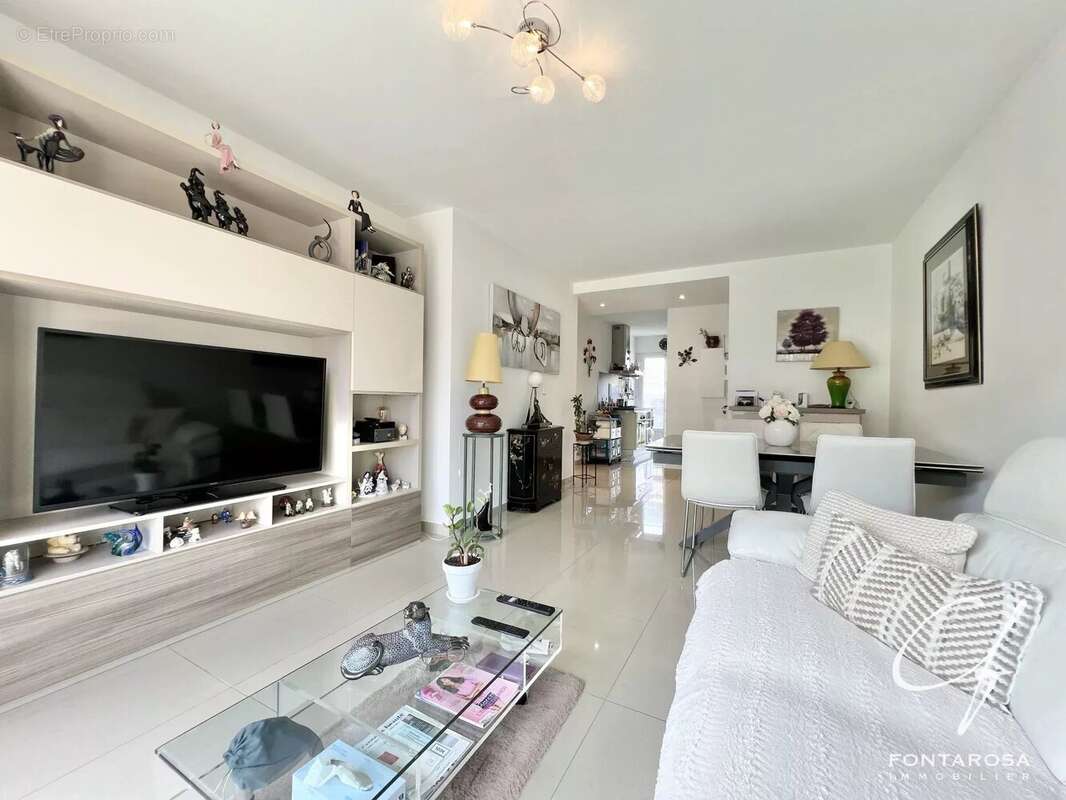 Appartement à SAINT-RAPHAEL