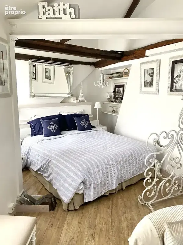 St Germain des Prés Loft 43 m² - photo 6