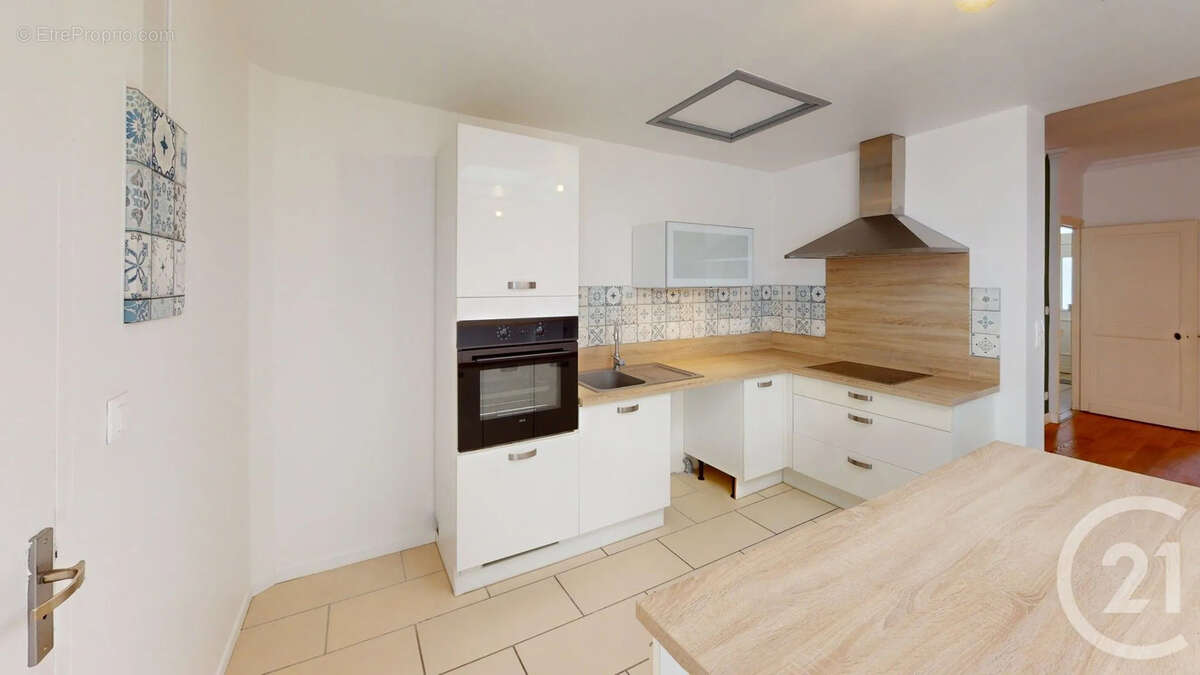 Maison à SAINT-QUENTIN