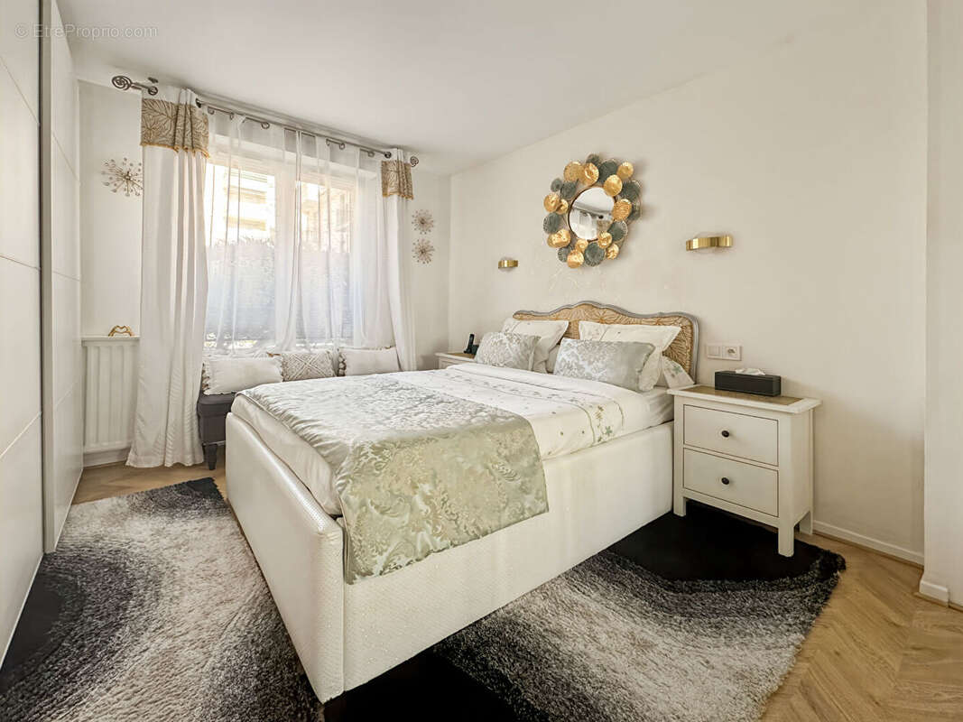 Appartement à ROSNY-SOUS-BOIS