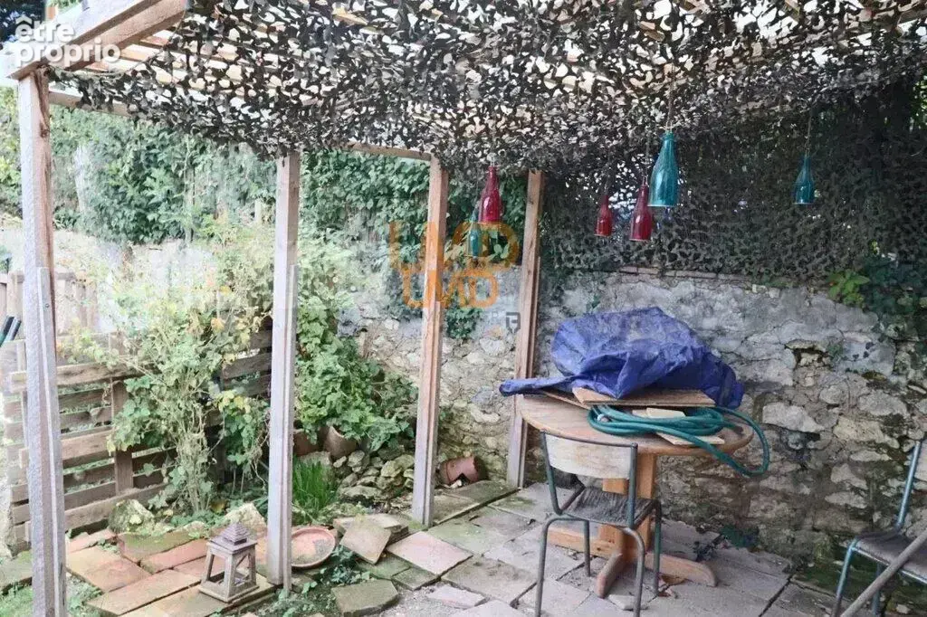 Maison  T4, jardin et dépendances - photo 14