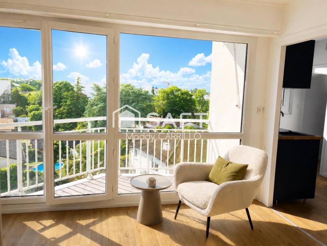 Photo 1 - Appartement à BORDEAUX