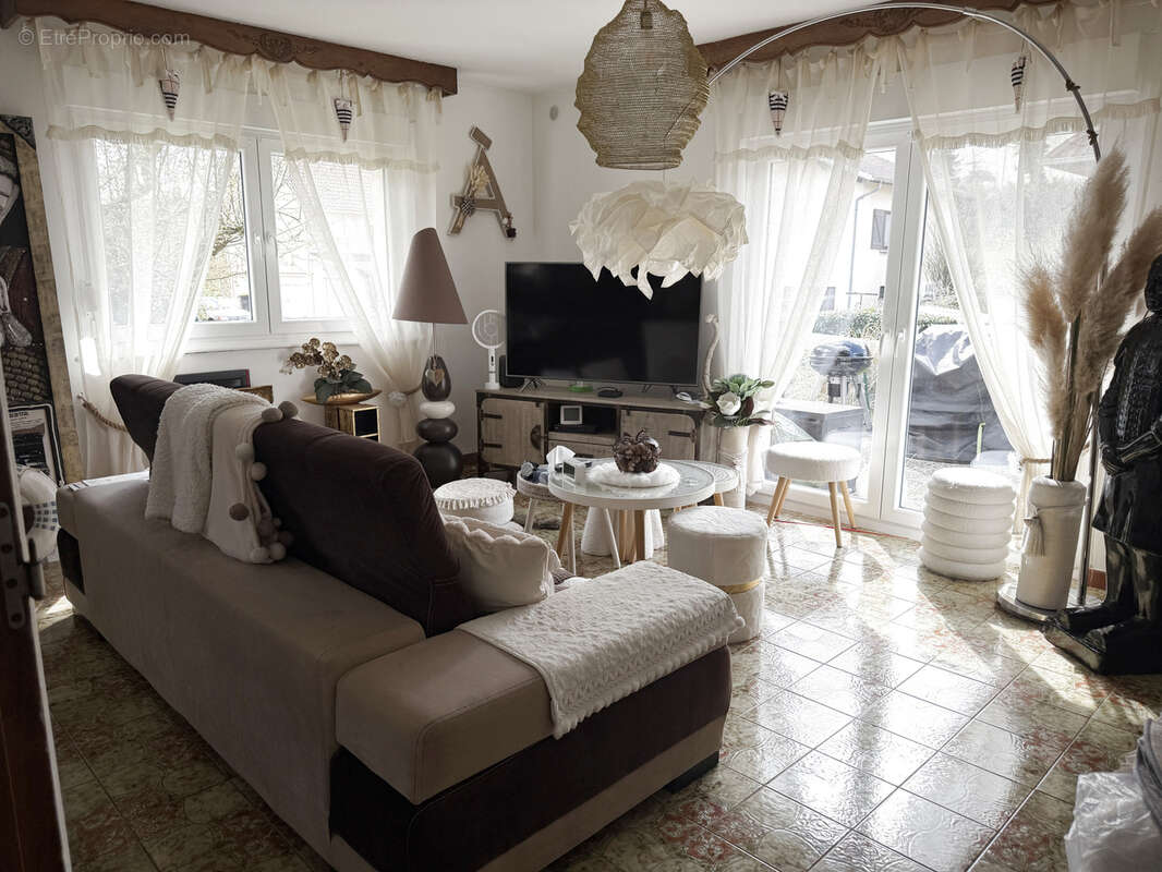 Maison à AUDINCOURT