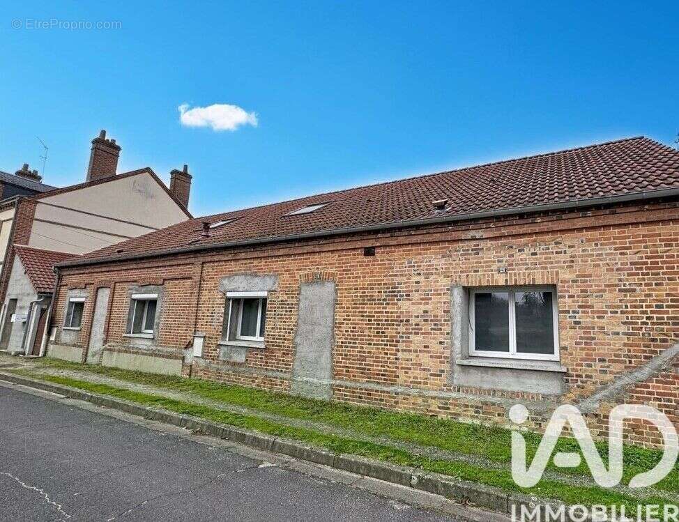 Photo 2 - Maison à LAMOTTE-BEUVRON