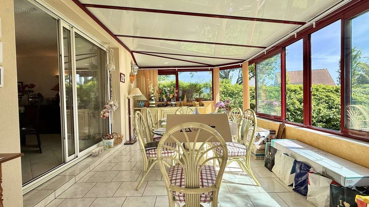 Maison à BONNETABLE