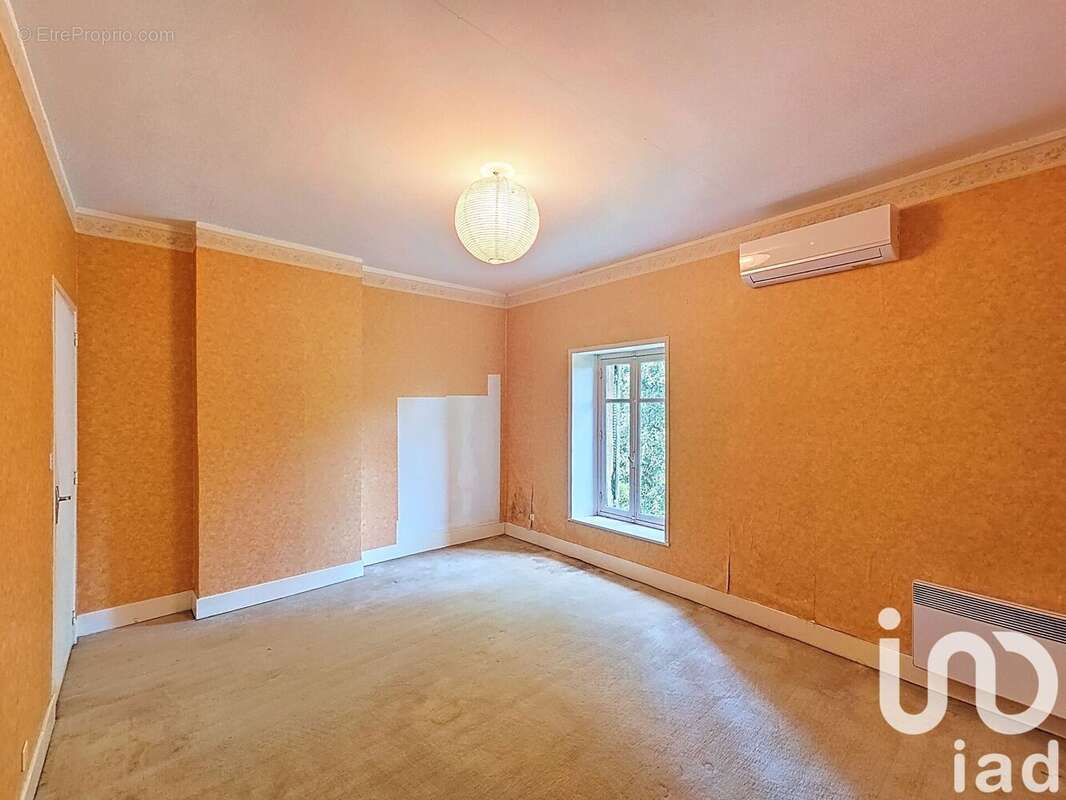 Maison 204 m² à Rouvroy-Sur-Audry  - photo 8