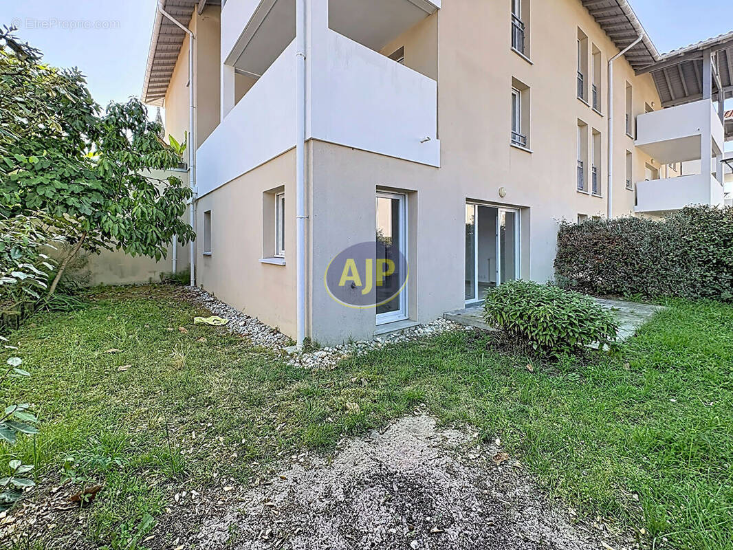 Appartement à BENESSE-MAREMNE
