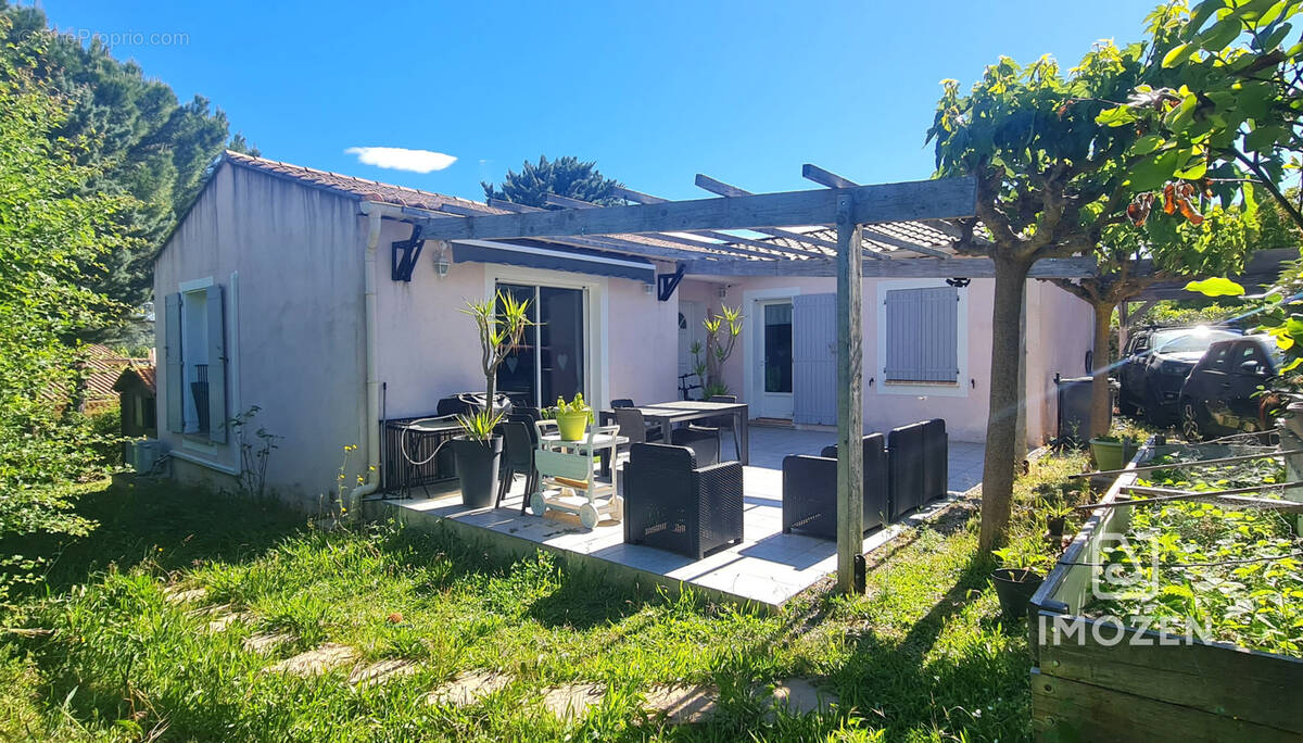 Maison à LE VAL
