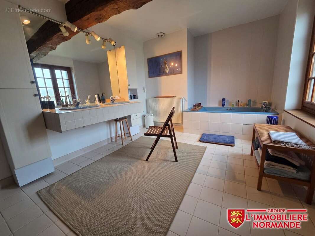 Maison à ROMILLY-SUR-ANDELLE