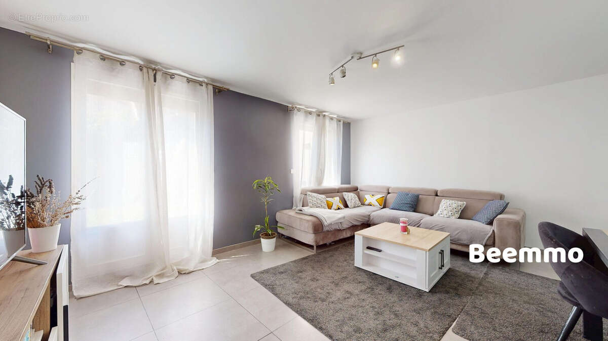 Maison à NEUILLY-PLAISANCE