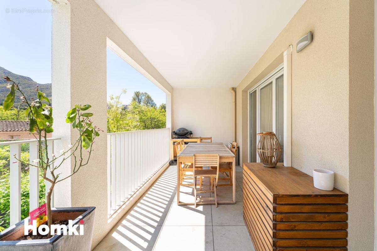 Appartement à MARSEILLE-10E