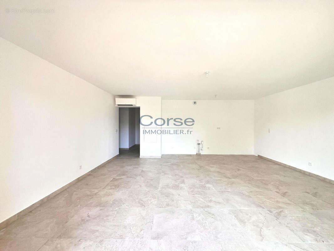 Appartement 73 m² à Ajaccio  - photo 5