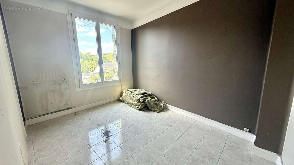 Maison à MEZY-SUR-SEINE