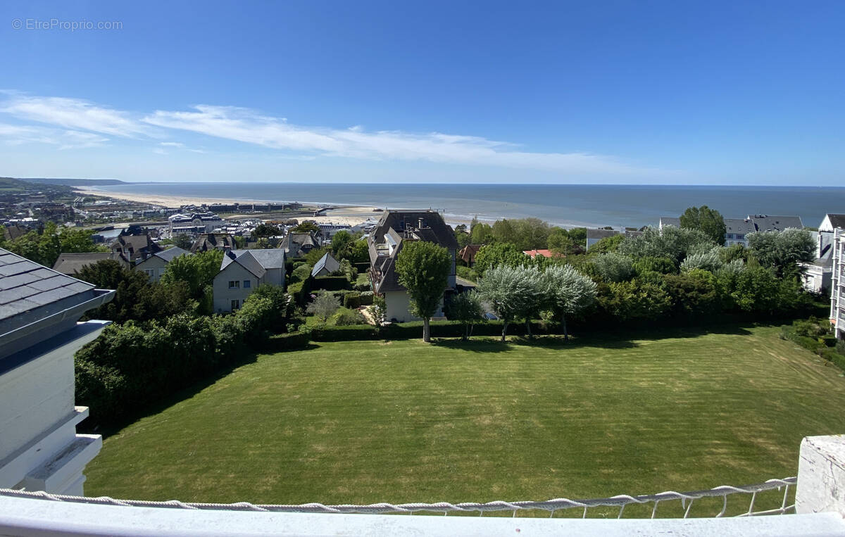Appartement à TROUVILLE-SUR-MER