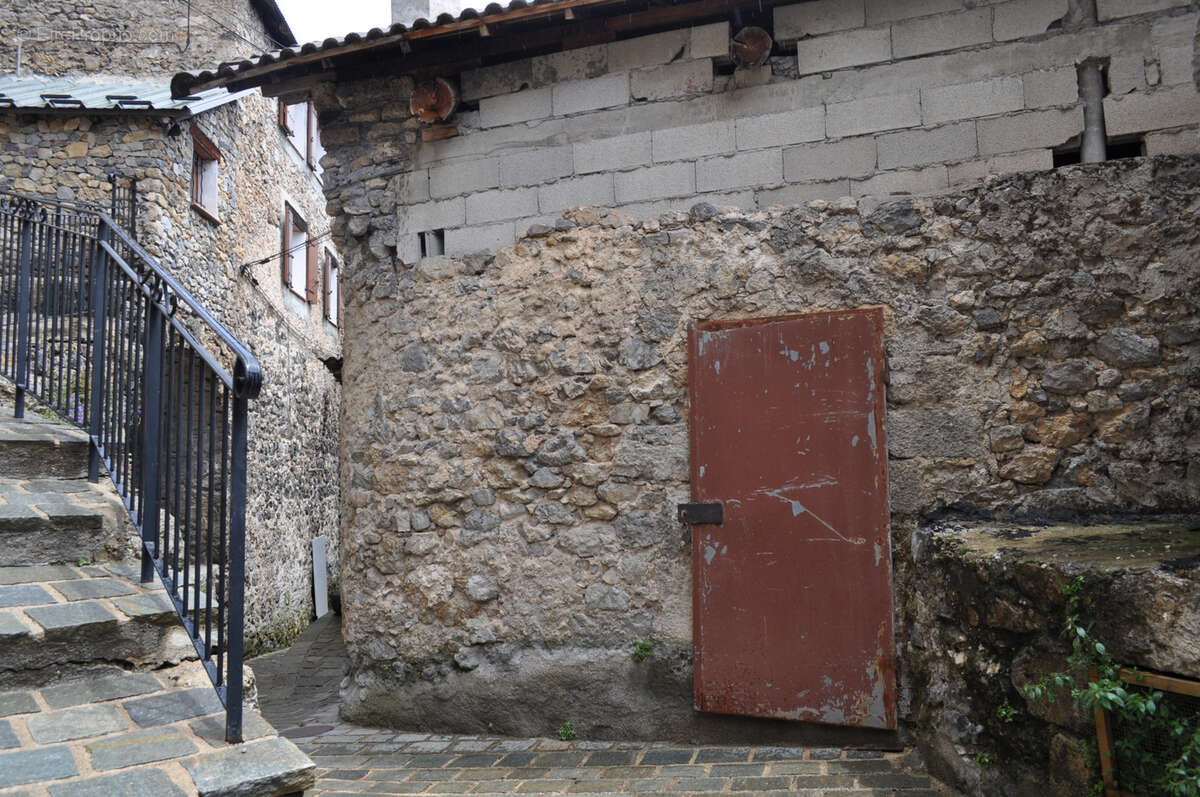 Maison à ROUBION