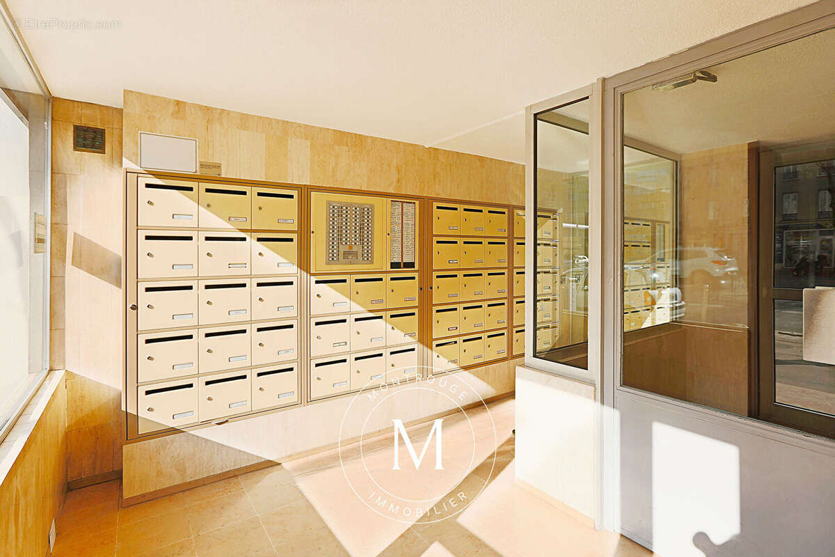 Appartement à MONTROUGE