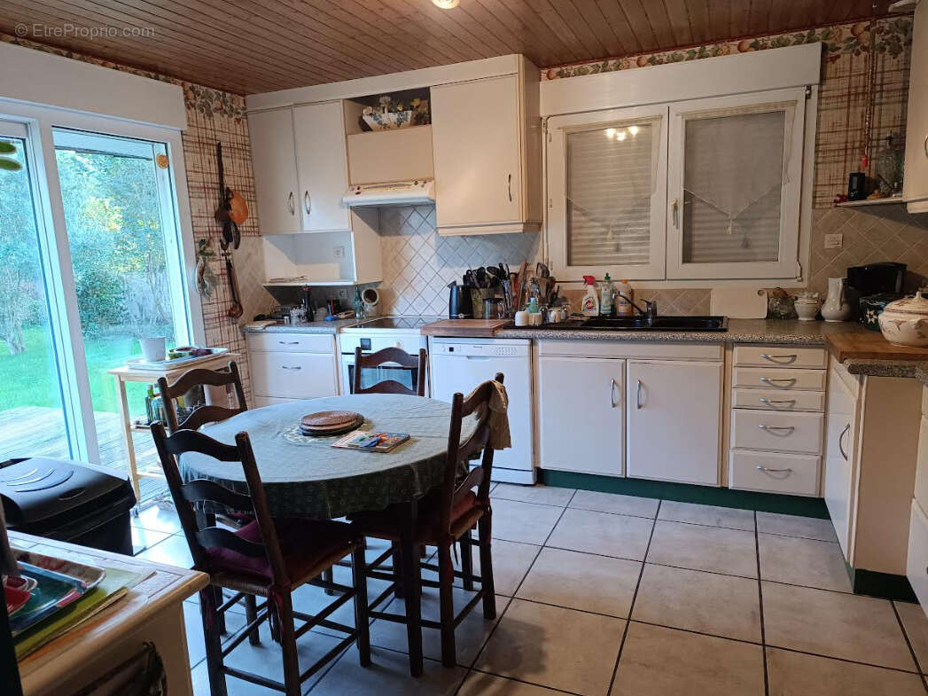 Maison à PLONEVEZ-DU-FAOU