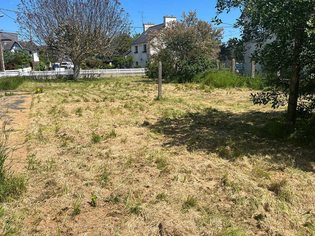 Terrain à ETABLES-SUR-MER