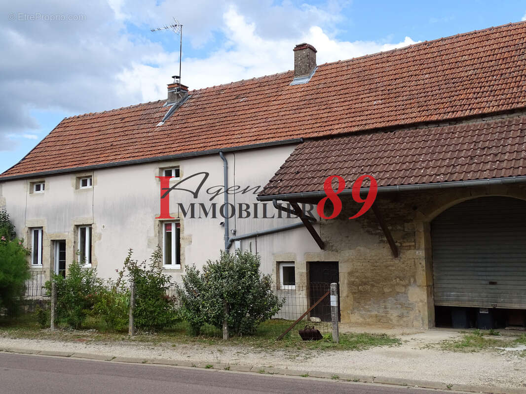 Maison à BAIGNEUX-LES-JUIFS