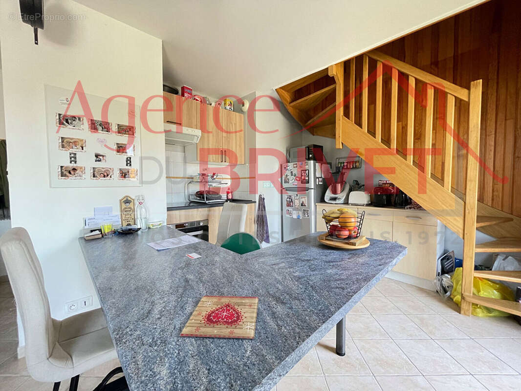 Appartement à LA CHAPELLE-DES-MARAIS