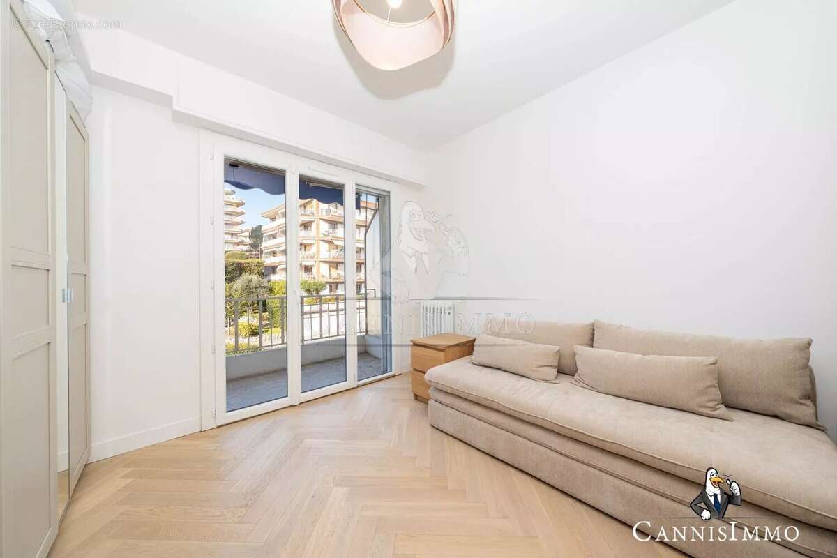 Appartement à LE CANNET