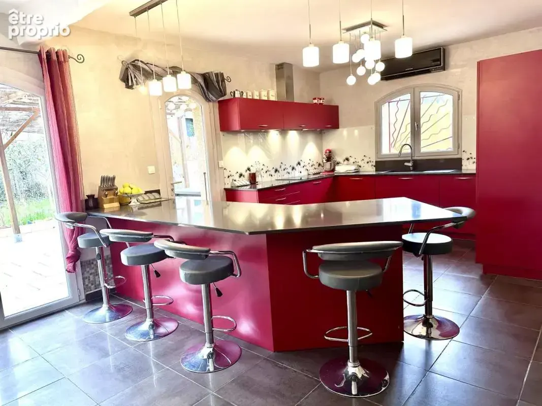 Maison 10 pièces 224 m² à vendre à Saint-Jean-De-Fos (34150) - photo 4