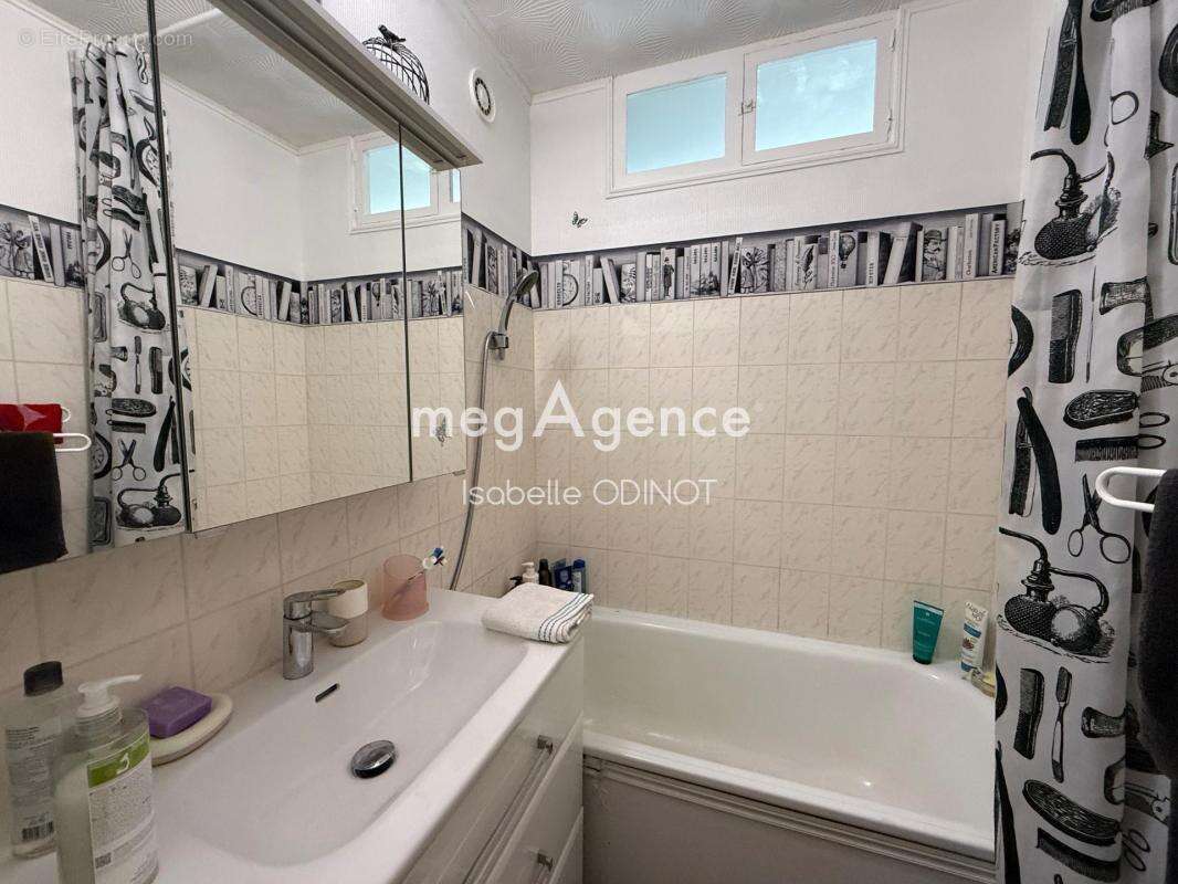 Appartement à FLINS-SUR-SEINE