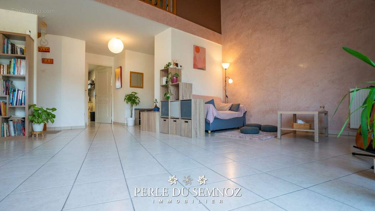 Appartement à QUINTAL