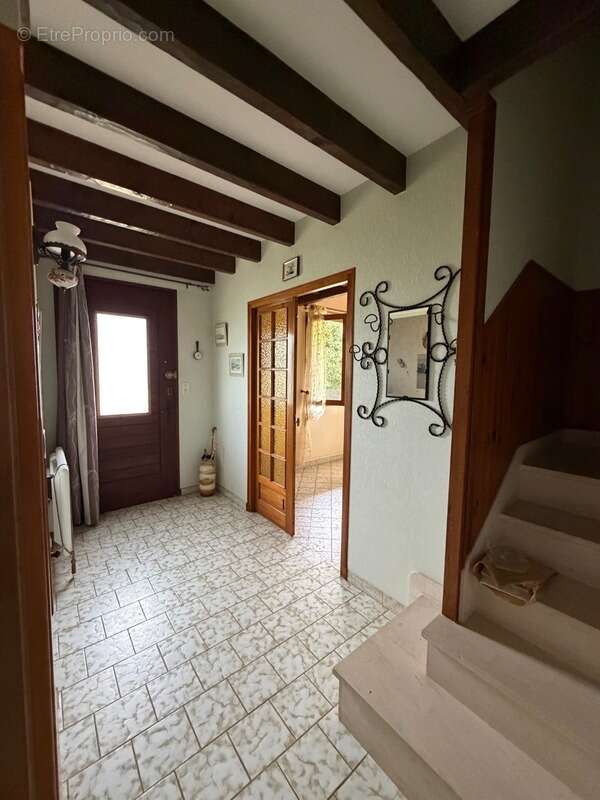 Maison à RUELLE-SUR-TOUVRE