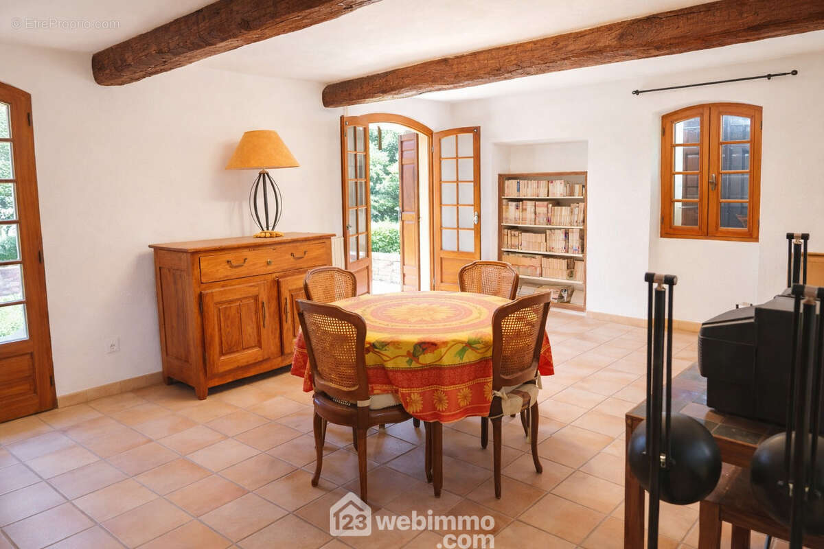 Maison 180 m² à Le Thoronet  - photo 69