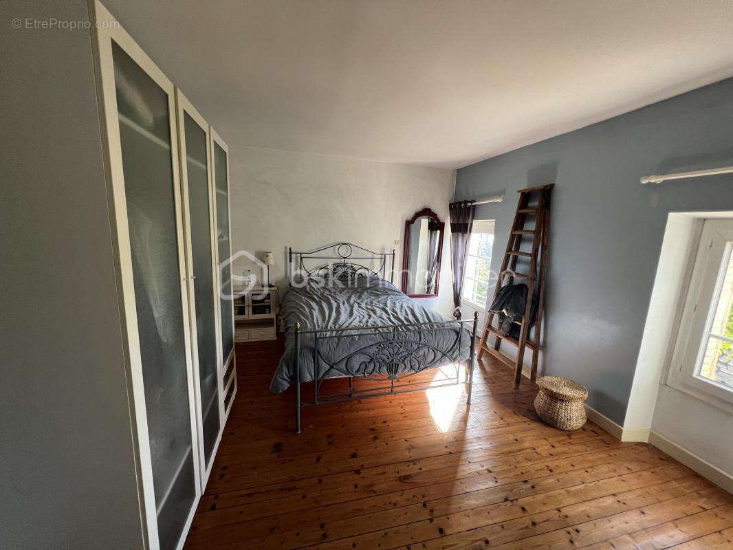 Maison à SAINT-LUBIN-DE-LA-HAYE