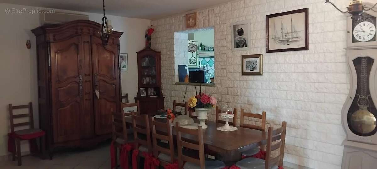 Maison à PORT-SAINT-LOUIS-DU-RHONE