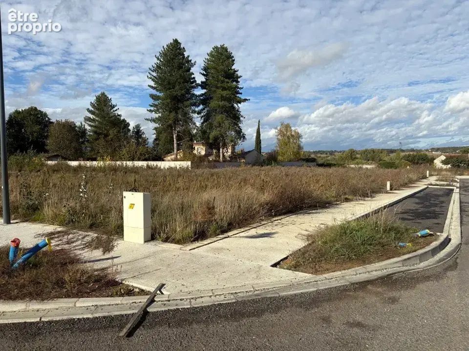 Terrain 345 m² à Labastide-Saint-Sernin  - photo 3