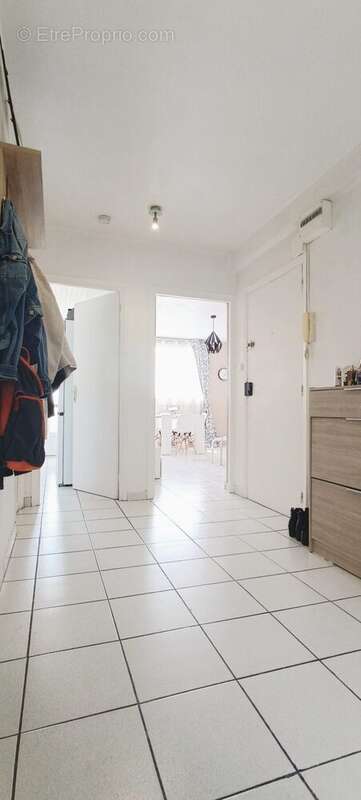 Appartement 58 m² à Tourcoing  - photo 7