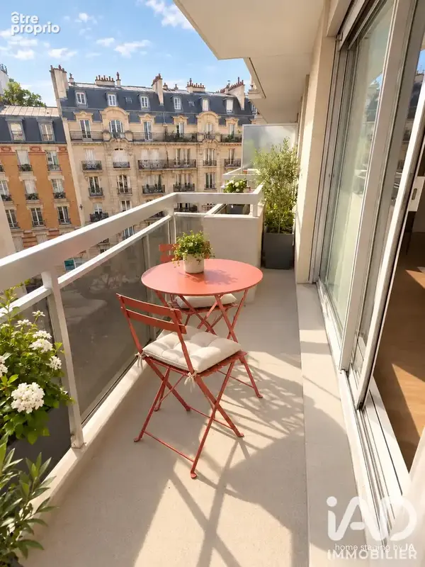 Photo 1 - Appartement à PARIS-16E