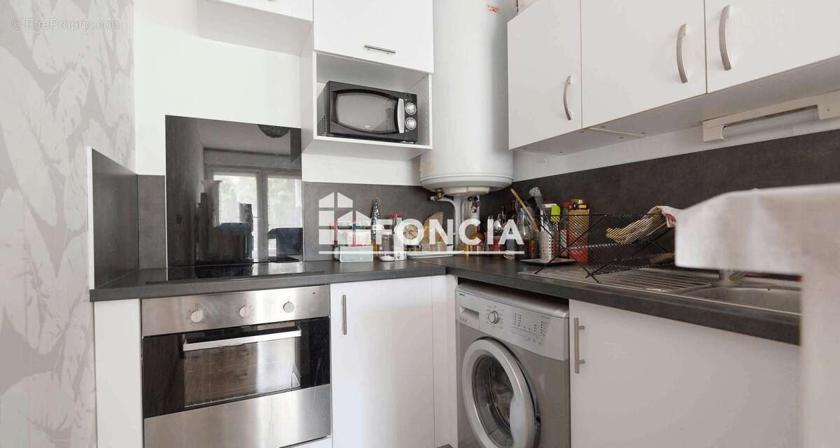 Appartement à BOUSSY-SAINT-ANTOINE