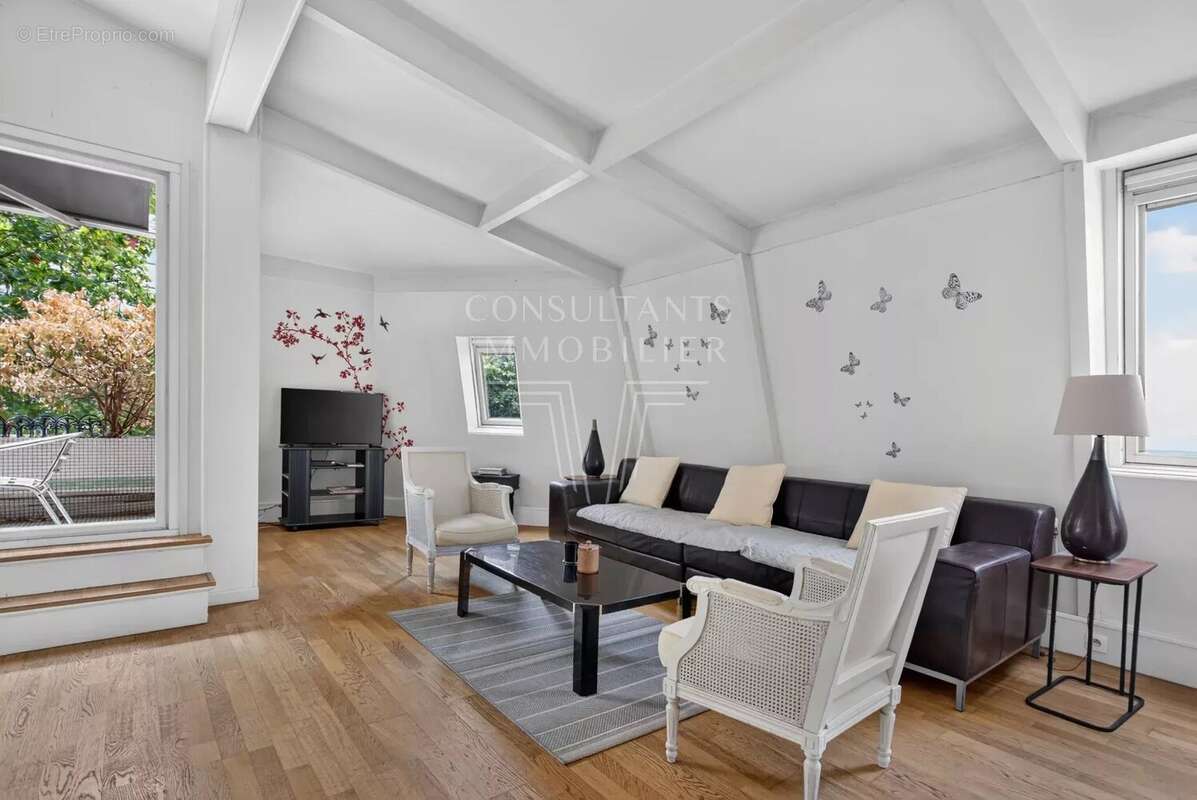 Boulogne Porte de Saint-Cloud . DUPLEX TROIS CHAMBRES - photo 21